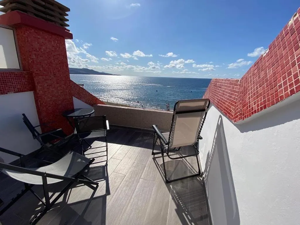 Apartment Modern Beachfront Studio With Balcony Views New Las Palmas de Gran Canaria Spain